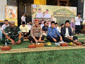 Polres Ogan Ilir Hadiri Peringatan Maulid Nabi untuk Mempererat Silaturahmi dengan Pemerintah dan Tokoh Agama