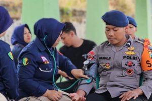 Polres Probolinggo Gelar Pemeriksaan Kesehatan Personel Pengamanan Bromo Usai Kebakaran Hutan