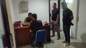 Polsek Sungkai Selatan Serahkan Tersangka Penipuan Lowongan Kerja ke Kejari Lampung Utara