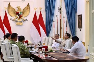 Prabowo Dapat Laporan Capaian Program TNI dalam Mendukung Pembangunan Nasional