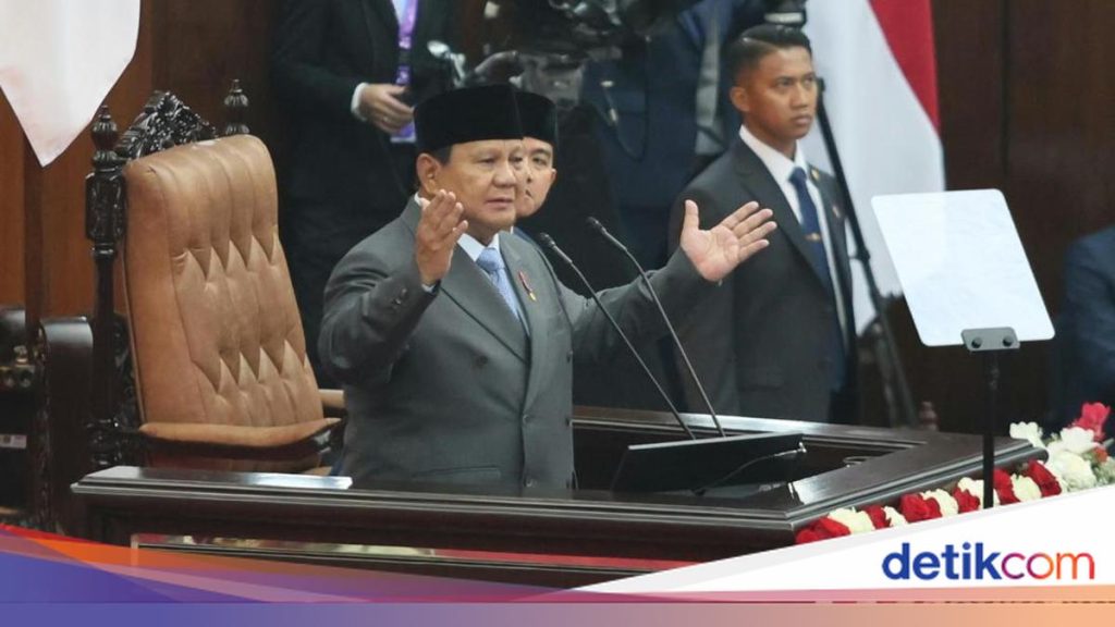 Prabowo Sebut Motor Listrik Lokal di Jalan Raya Mewujudkan Tiga Kemenangan Sekaligus