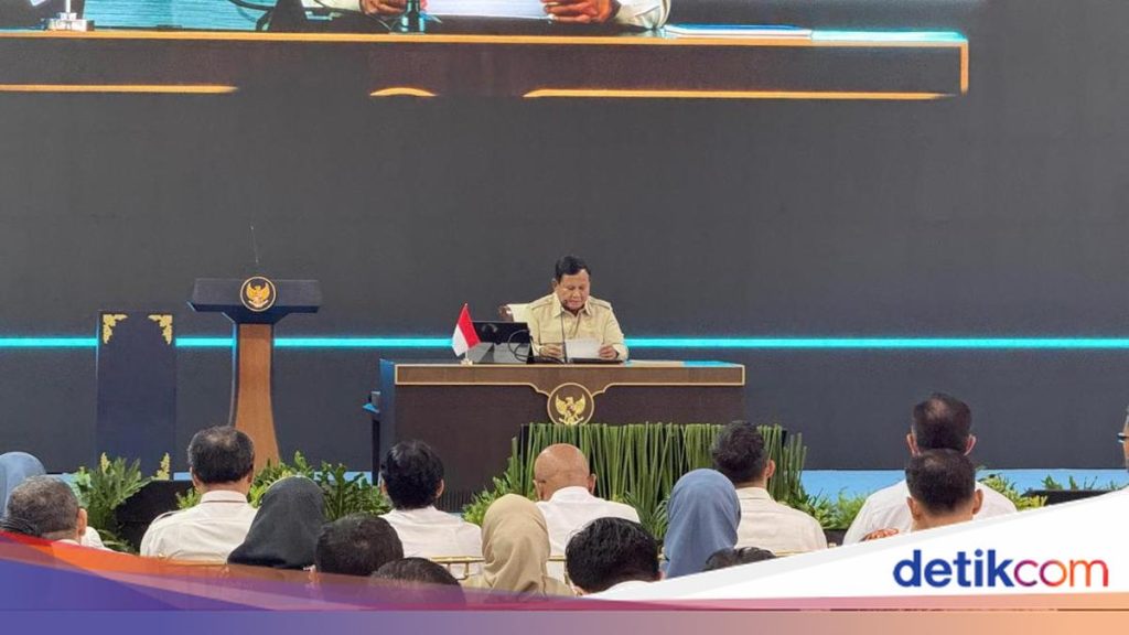 Prabowo Ungkap Kesedihan: Penduduk Sumedang Lebih Banyak dari Cape Verde, Tapi Mereka ke Piala Dunia