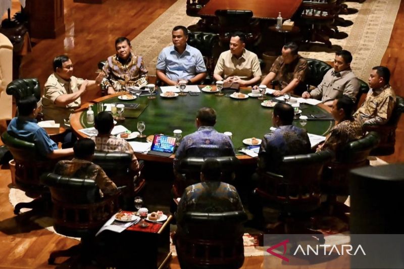 Presiden Pimpin Rapat Terbatas Bahas Karhutla dan Bencana di NTT