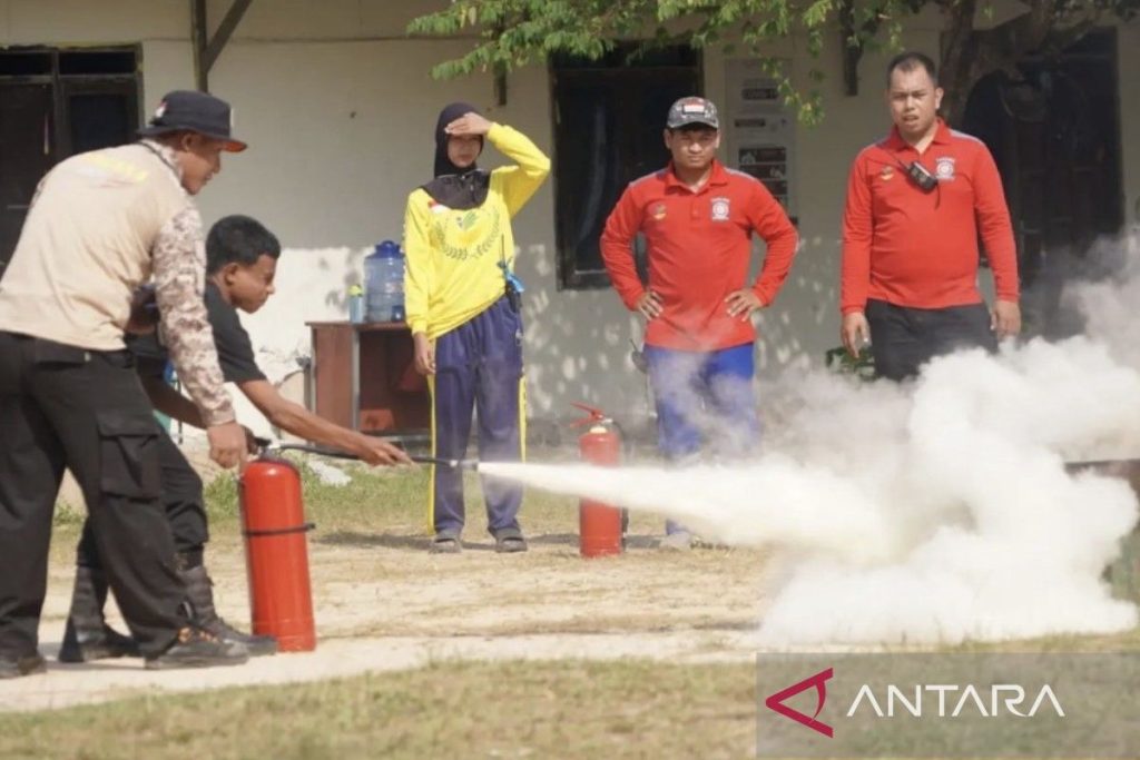 Ratusan Santri di Kaltim Diedukasi Kesiapsiagaan Bencana oleh Dinas Sosial