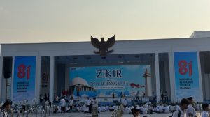 Ribuan Jemaah Padati Monas, 7.000 Personel Dikerahkan untuk Zikir Bersama Prabowo