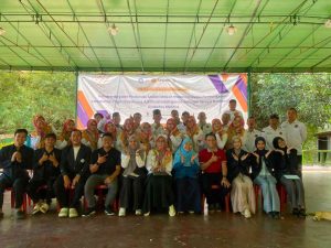 S2 FK UNPAD dan KKN Al-Muhajiri Luncurkan Alat Deteksi Dini Diabetes Berbasis AI di RW 021