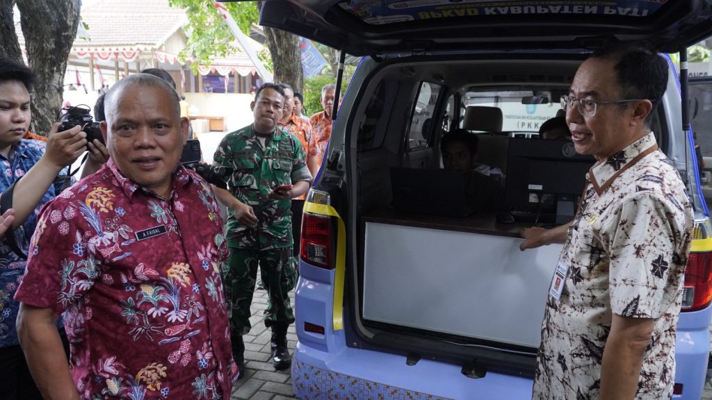 Samsat Corner dan Samkesdel Hadir di Juwana, Permudah Warga Urus Pajak Kendaraan