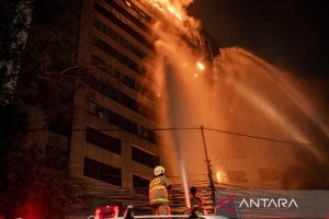 Sorotan Pekan Ini: Kebakaran Gedung Bapenda dan Insentif Pajak Kendaraan Listrik di DKI Jakarta