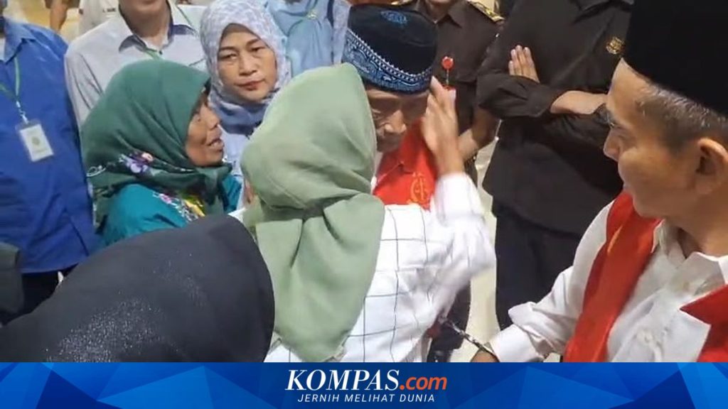 Tangis Keluarga Tak Terbendung, Dua Lansia di Purwakarta Terancam Hukuman 10 Tahun Penjara Atas Kasus Dolar