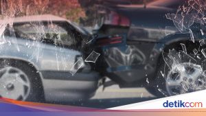 Tren Mobil Lawan Arus di Inggris dan Irlandia: 12 Korban Jiwa