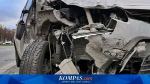 Truk Rem Mendadak Picu Kecelakaan Beruntun Tiga Mobil di Tol Senayan