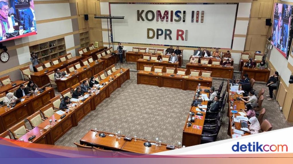 Uji Kelayakan Calon Hakim Agung oleh Komisi III DPR Digelar Hari Ini