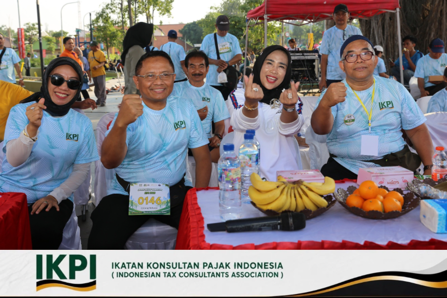 Wabup Sidoarjo dan Kanwil DJP Jatim II Ramaikan Jalan Sehat HUT ke-61 IKPI