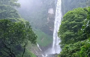 Wisata Grojogan Sewu Karanganyar: Minim Inovasi Jadi Pekerjaan Rumah