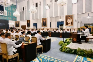 Ancaman dan Risiko Politik yang Mengintai Stabilitas Nasional