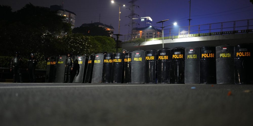 Bebaskan Korban Penangkapan Sewenang-wenang dan Tindak Tegas Pelaku Kekerasan