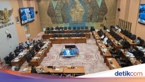 DPR Komisi XII Usir Perwakilan Jababeka, Ini Kejadiannya