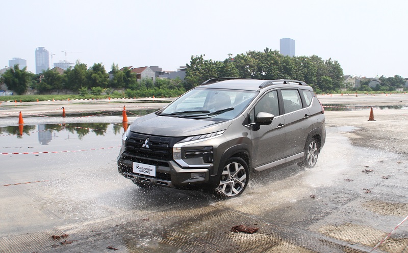 Harga LSUV Terbaru September 2026: Toyota Rush hingga Mitsubishi Xpander Cross