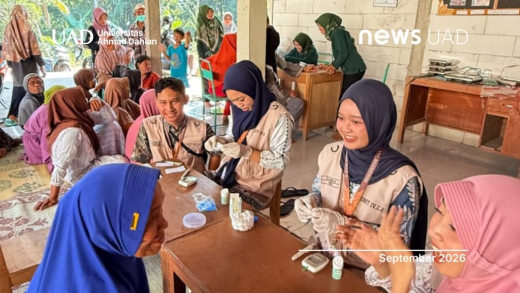 Inovasi Mahasiswa UAD: Program CERDIK untuk Lawan Hipertensi dan Diabetes