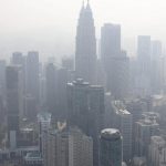 Kabut Asap Kebakaran Hutan Kalimantan Sebabkan Lonjakan Kasus Gangguan Pernapasan di Malaysia