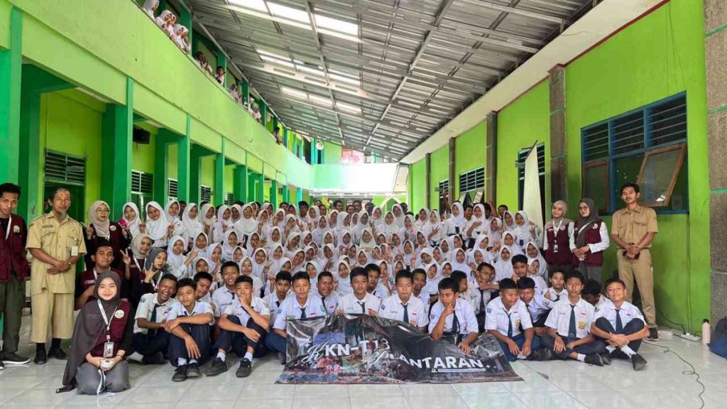 KKN-T 13 Gelar Penyuluhan Pencegahan Diabetes di SMP N 2 Kaliwungu
