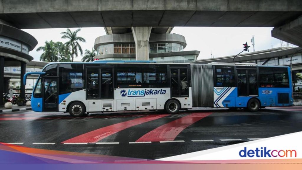 Kronologi Penolakan Izin Cuti Sopir Sebelum Kecelakaan Dua Bus TransJakarta