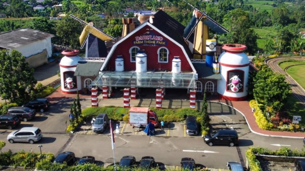Paket Wisata Hemat Dairyland Riverside Puncak: Tiket Rp159 Ribu untuk Tiga Orang