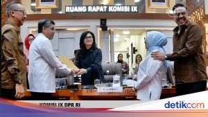 Pemerintah Resmi Serahkan Daftar Inventarisasi Masalah RUU Pelindungan Ketenagakerjaan ke Komisi IX DPR