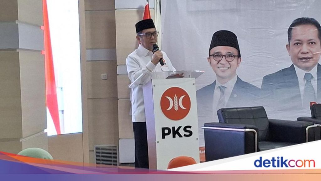 PKS Desak Pemerintah Perkuat Mitigasi Pasca Erupsi Gunung Anak Krakatau