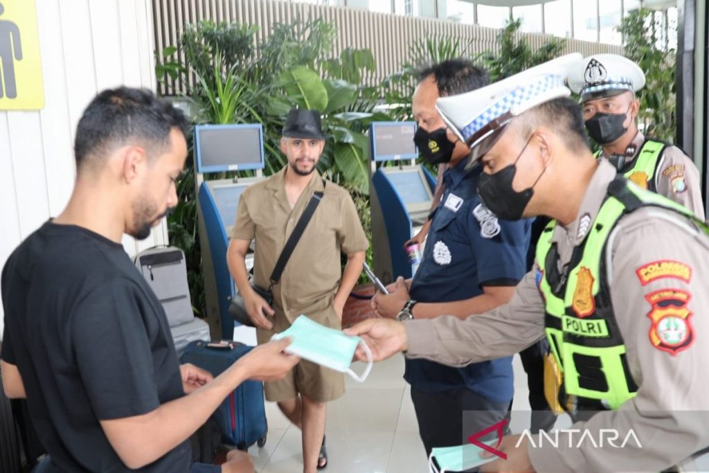 Polisi Sediakan Layanan Kesehatan Gratis untuk Penumpang di Bandara Soekarno-Hatta