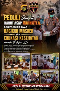 Polres Musi Rawas Bagikan Masker untuk Pelajar SD akibat Kabut Asap Karhutla