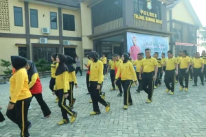 Polres Tulang Bawang Barat Gelar Apel Pagi dan Olahraga Bersama untuk Jaga Kebugaran