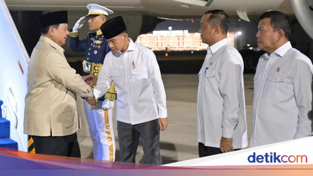 Prabowo Kembali ke Indonesia Usai Menghadiri KTT BRICS 2025 di India