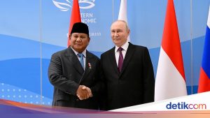 Prabowo Subianto dan Vladimir Putin Saling Berbalas Pujian Saat Lawatan ke Rusia