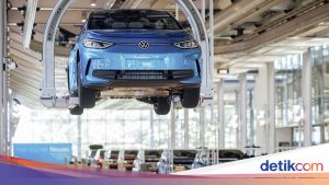 Raksasa Otomotif Menutup Empat Pabrik, Ribuan Pekerja Terancam PHK