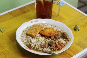 Rawon Rosobo: Kuliner Legendaris Jombang yang Tak Perlu Dicoba Dua Kali
