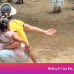 Turis Nekat Injak Punggung Kura-kura di Tiongkok, Berujung Jadi Tersangka