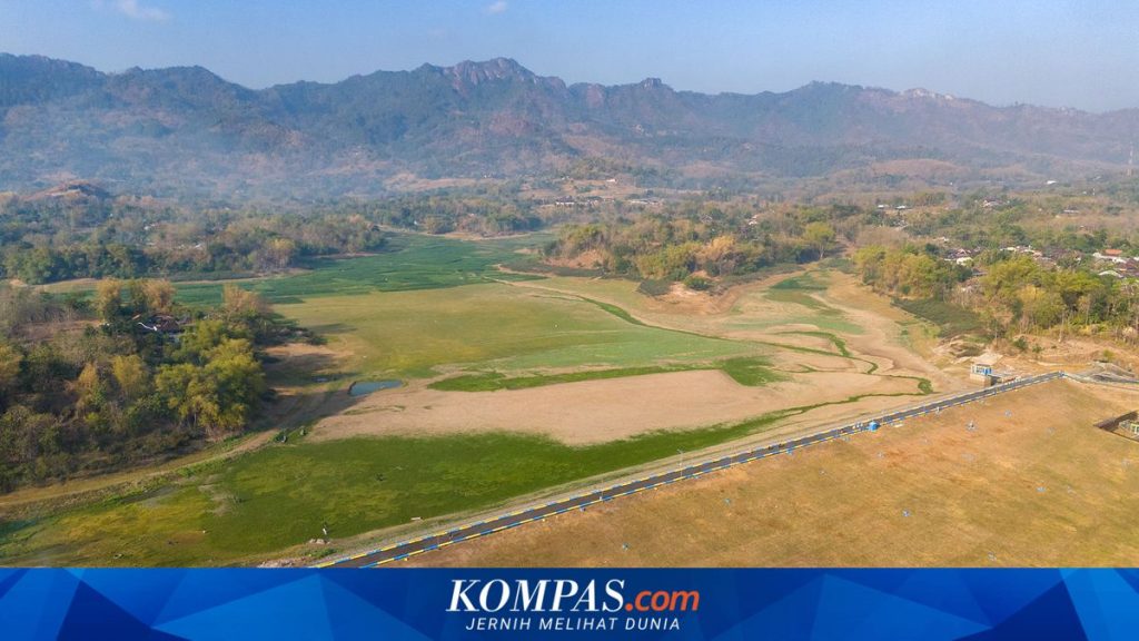Waduk di Wonogiri Surut dan Berubah Jadi Sabana, Viral dan Ramai Dikunjungi Wisatawan